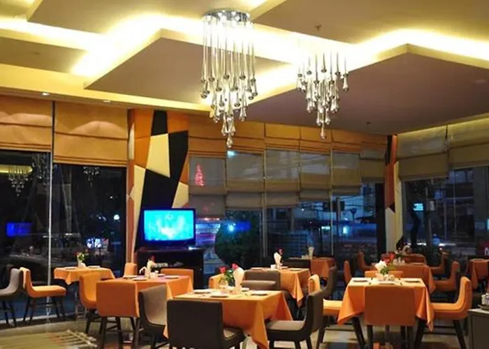 Hotel Thamrongin Bangkok