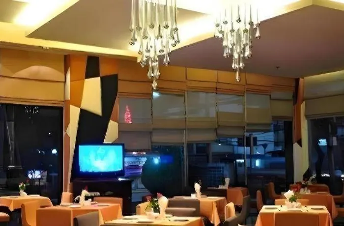 Hotel Thamrongin 3*